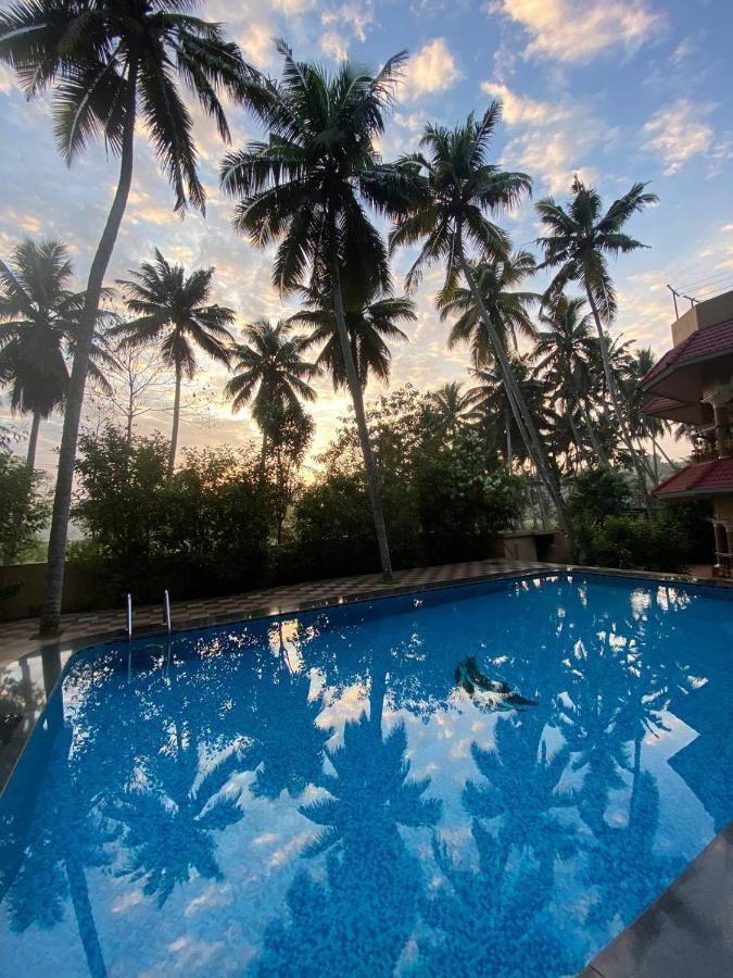 Ganesh Ayurveda Holiday Home Bed And Breakfast Kovalam Eksteriør bilde