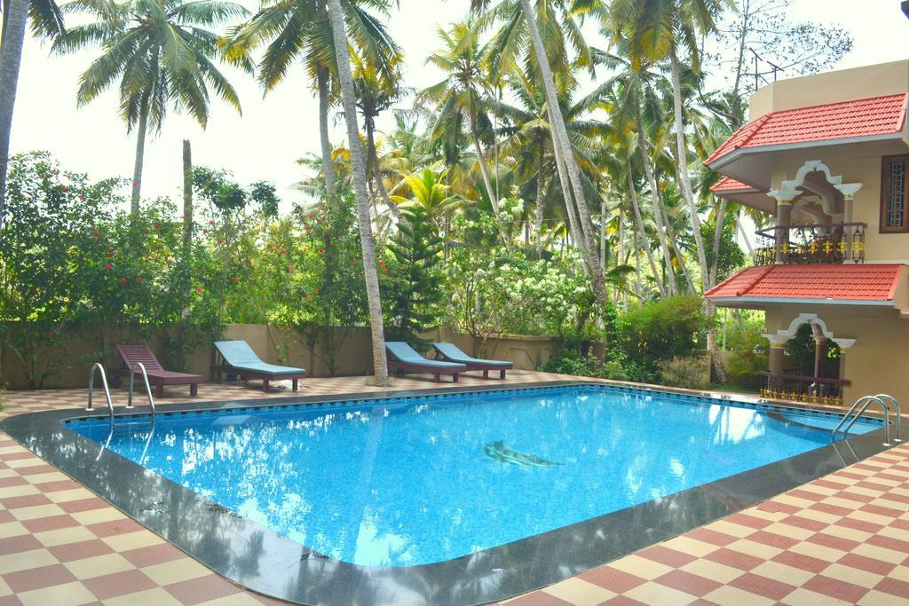 Ganesh Ayurveda Holiday Home Bed And Breakfast Kovalam Eksteriør bilde