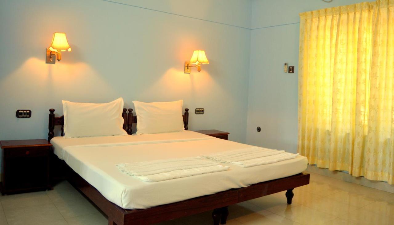 Ganesh Ayurveda Holiday Home Bed And Breakfast Kovalam Eksteriør bilde
