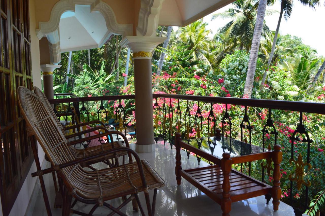 Ganesh Ayurveda Holiday Home Bed And Breakfast Kovalam Eksteriør bilde