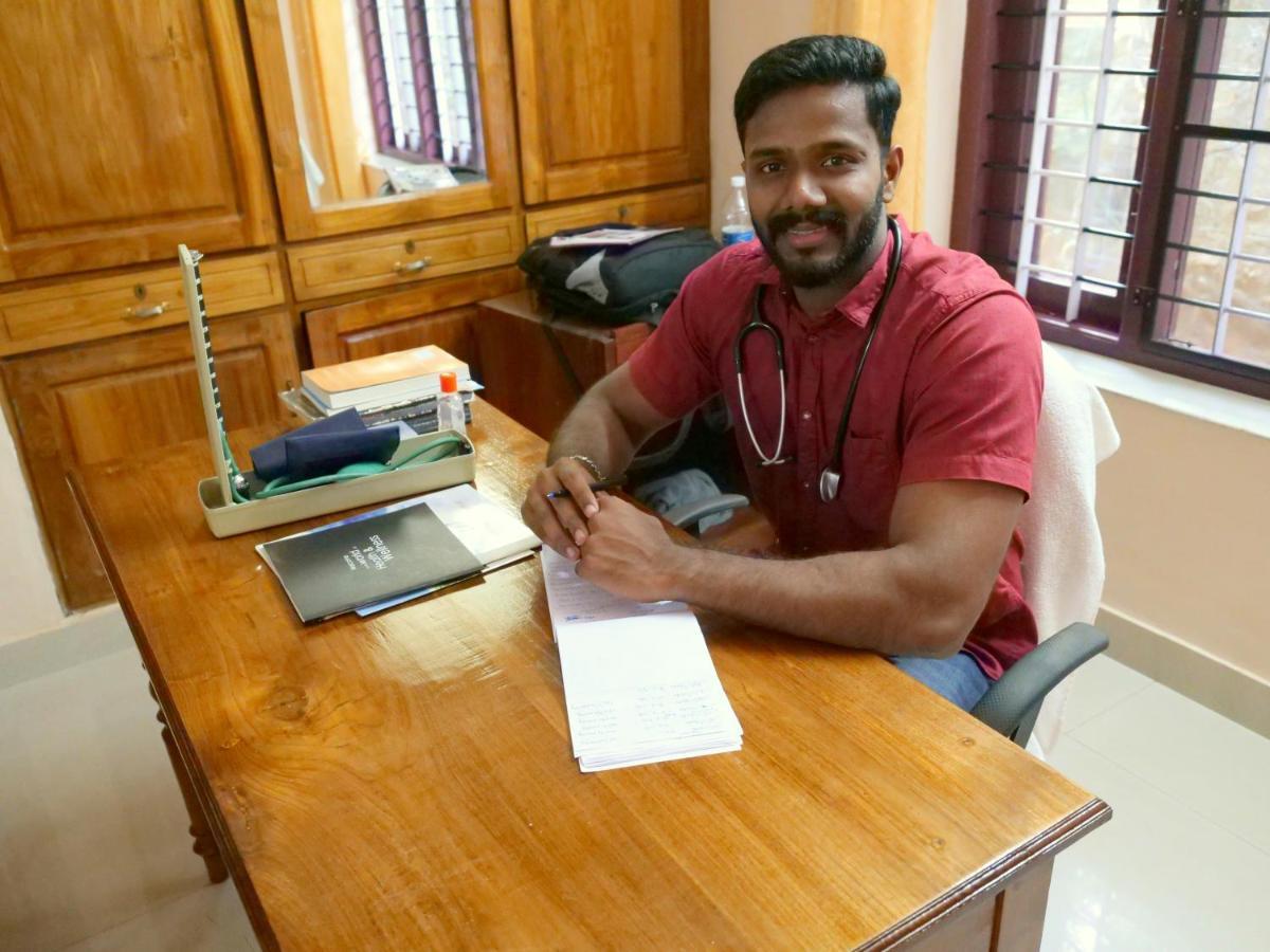 Ganesh Ayurveda Holiday Home Bed And Breakfast Kovalam Eksteriør bilde